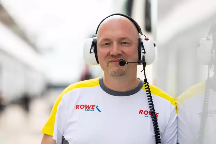 Hans-Peter Naundorf kehrt mit seinem saarländischen Team Rowe Racing wieder zu den Langstrecken-Rennen zurück.