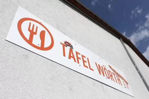 Unter anderem wird die Wörther Tafel unterstützt. 