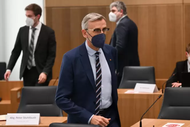 Lobte Flutkatastrophen-Ausschuss die Warn-Infrastruktur seiner Behörde: Armin Schuster, der Chef des Bundesamtes für Bevölkerung Lobte Flutkatastrophen-Ausschuss die Warn-Infrastruktur seiner Behörde: Armin Schuster, der Chef des Bundesamtes für Bevölkerung
