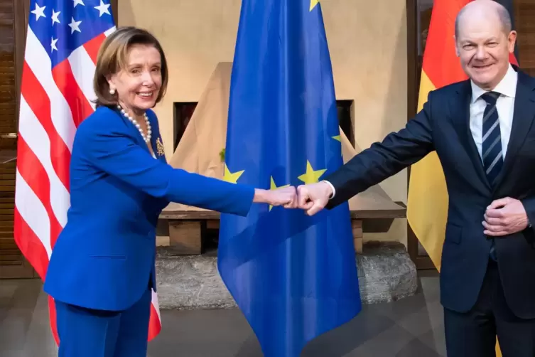 Zahlreiche Treffen finden bei der Sicherheitskonferenz hinter den Kulissen statt: hier Kanzler Olaf Scholz mit US-Parlamentschef