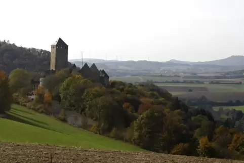 Die Burg Lichtenberg oberhalb von Thallichtenberg.