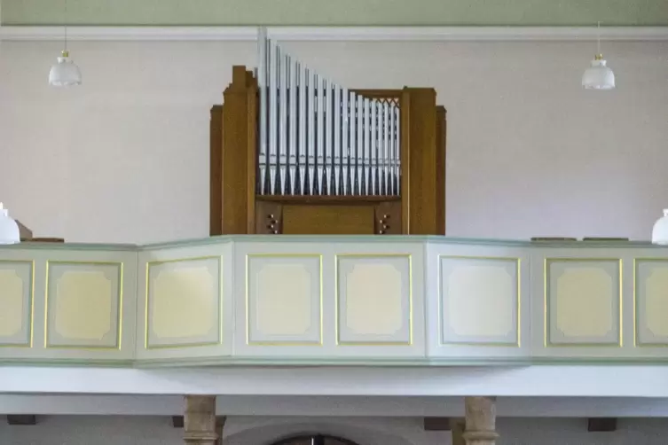 In der Bartholomäuskirche in Hauenstein wurde eine Walcker-Orgel aus dem Jahr 1950 installiert. 