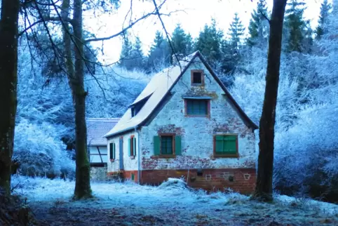 Der Wieslauterhof im winterlichen ZIeglertal.
