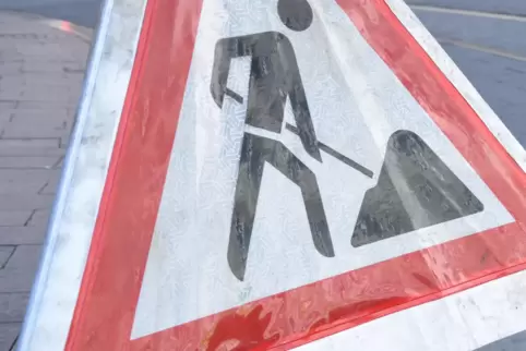 Statt bis Freitag sollen die Arbeiten in der Ottstraße nun bis 15. Mai dauern. 