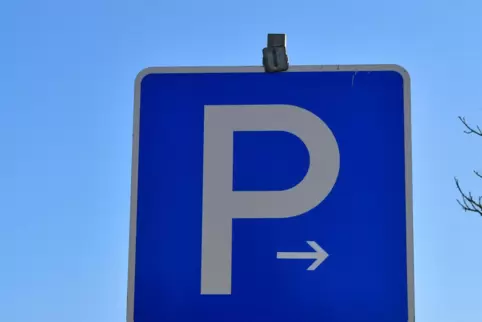 Wer seinen Parkschein mit dem Handy bezahlt, kann seine Parkzeit in Zweibrücken künftig minutengenau abrechnen.