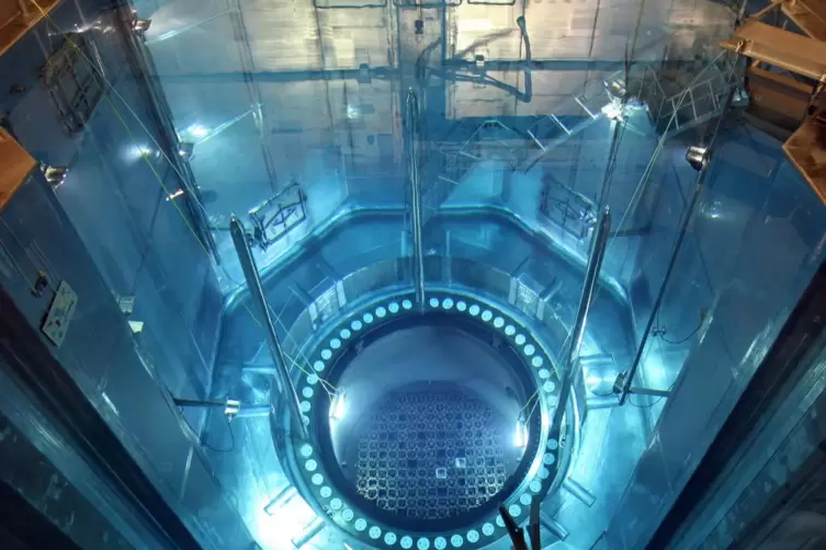 Damals noch in Betrieb: Ein Blick in den Reaktordruckbehälter von Block 2 im Jahr 2006. 