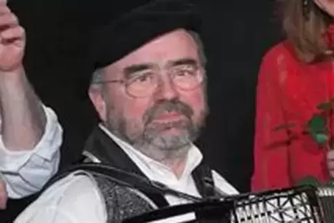 Batschkapp und Akkordeon gehörten zu dem Musiker Ernst Jürgen Degen.
