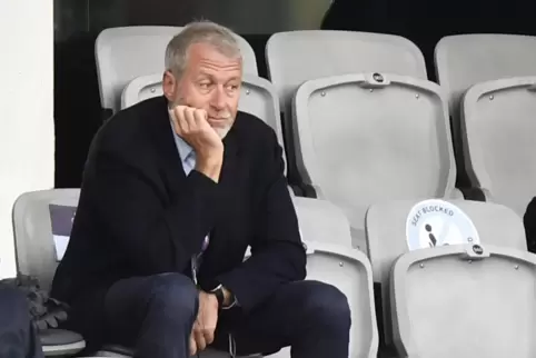 Ein Alptraum? Roman Abramowitsch stellt den FC Chelsea zum Verkauf, nachdem der Krieg in der Ukraine begann.