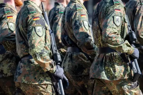 Die Wehrpflicht wurde 2011 ausgesetzt.