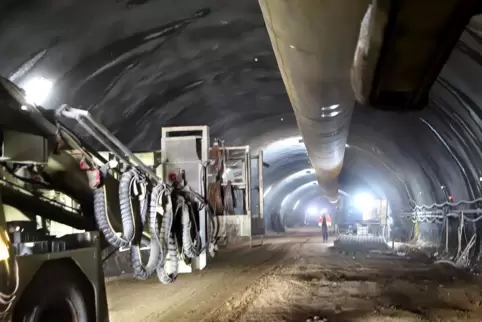 Aufgesprengt und ausgebaggert: 200 Meter ist der Hauptstollen schon lang. 