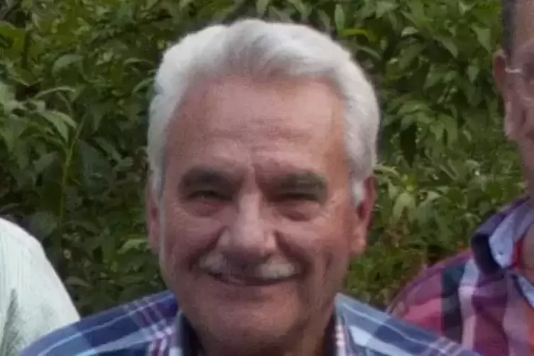 War von 1994 bis 2009 Ortsbürgermeister von Schiersfeld: Günter Rahn. 