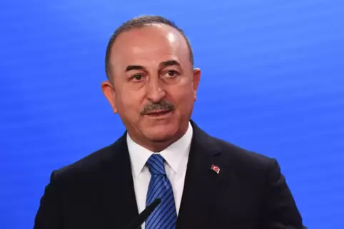 Gastgeber: der türkische Außenminister Mesut Cavusoglu.