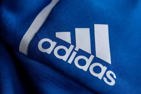 Trotz des russischen Angriffskriegs bleibt Adidas für das laufende Geschäftsjahr optimistisch. 