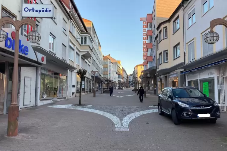 Gemischte Gefühle hegen Anlieger wegen der geplanten Öffnung der Fußgängerzone zwischen Sandstraße und Pfarrgasse. 