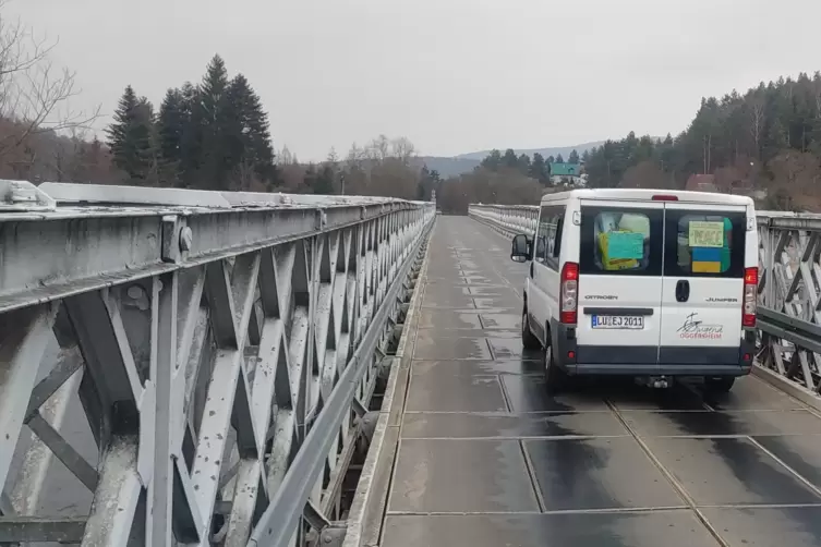 Auf dem Weg an die Grenze: Stundenlang fuhren die beiden Pfadfinder aus der Pfalz durch einsame l&auml;ndliche Gegenden in Polen. 