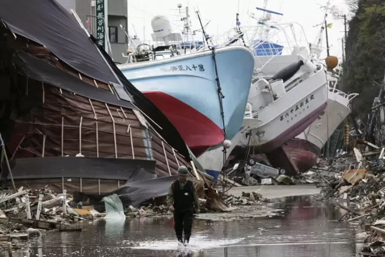 28. April 2011, Fischerhafen Kesennuma, Miyagi Pr&auml;fektur. 