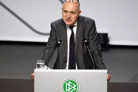 Der neue DFB-Präsident: Bermd Neuendorf. 