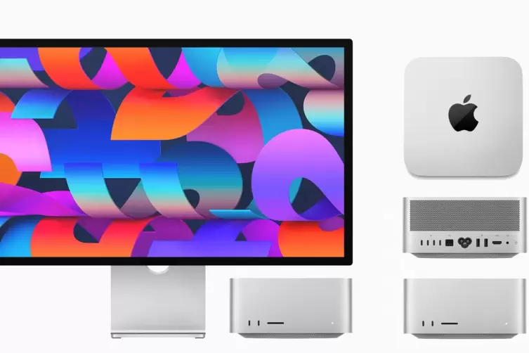 Passend zum kleinen, leistungsstarken Mac Studio gibt es den passenden Monitor.
