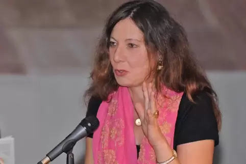 Luise Rist beschäftigt sich in ihrem Jugendroman „Morgenland“ mit den Themen Flucht und Migration. In der Ludwigskapelle in Wach