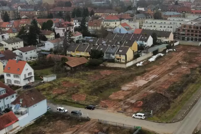 Um dieses Grundstück an der Paul-von-Denis-Straße geht es. Um dieses Grundstück an der Paul-von-Denis-Straße geht es.