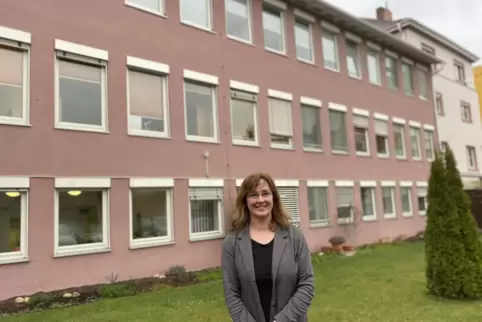 Silke Basenach (55) leitet seit fünf Jahren das Gesundheitsamt, das für die Stadt Neustadt und den Kreis Bad Dürkheim zuständig 