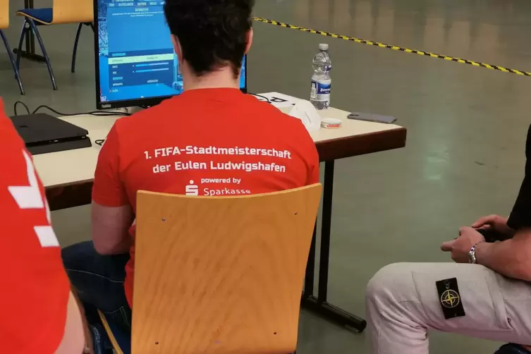 50 Teilnehmer nahmen teil. 