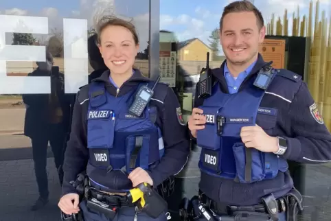 Katrin Trüller und Lukas Wingerter lieben die Abwechslung in ihrem Job. 