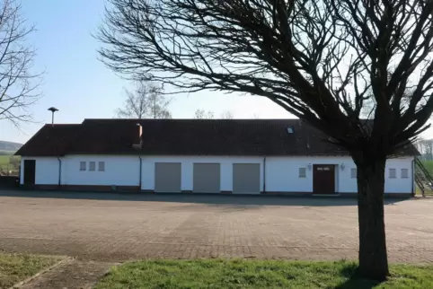 Bürger haben beantragt, das Gelände vor der Ransweilerer Dorfgemeinschaftshalle auf den Namen „Selenskyj-Platz“ zu taufen. 