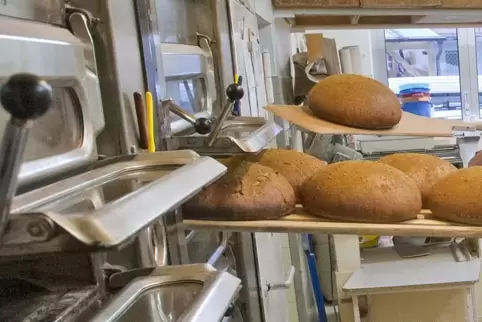 Anfang April verkaufen Bäckereien in und um Kaiserslautern ein Brot aus ihrem Sortiment mit einem Spendenanteil.