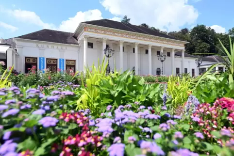 Das Kurhaus in Baden-Baden. Die Festspielstadt ist auch bei reichen Russen sehr beliebt. 