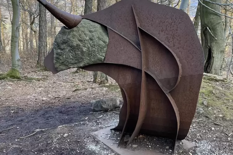 Keltisches Symbol von Fruchtbarkeit und St&auml;rke: der von Uli Lamp geschaffene Stier. 