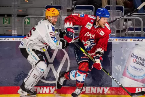 Comeback für Mannheim: Ilari Melart (rechts).