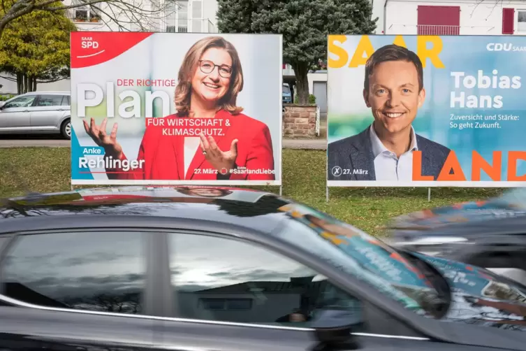 Wer macht am Sonntag das Rennen? Herausforderin Anke Rehlinger (SPD) oder Amtsinhaber Tobias Hans (CDU)?.