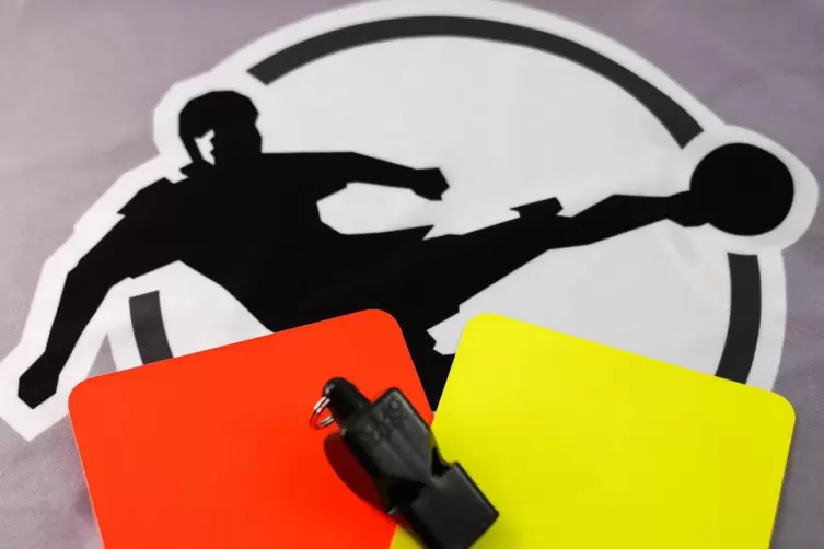40 Gelbe, acht Gelb-Rote und eine Rote Karte sahen die Spieler des ASV Fußgönheim II in der Hauptrunde der Fußball-B-Klasse Rhei