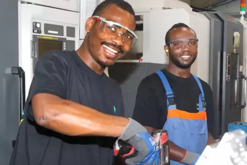 Die Firma Rema hat bereits mehrere Projekte zum Thema Ausbildung initiiert. Unter anderem lernen seit mehreren Jahren junge Ruan