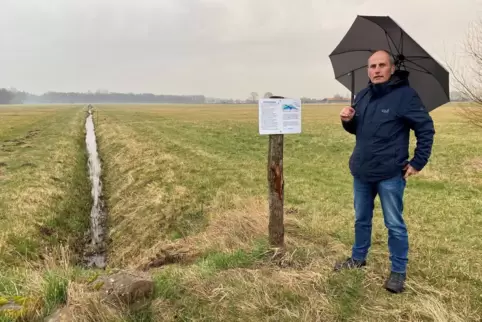 Pirmin Hilsendegen von der IG Queichwiesen. 