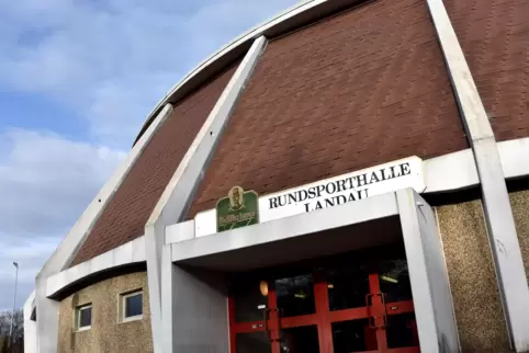 Auch die Rundsporthalle war mal Notunterkunft, aber sie ist längst abgerissen. 