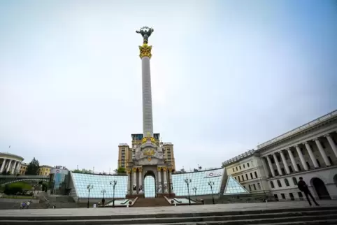 Der Maidan im Zentrum Kiews: Die 2001 errichtete Säule ist ein Symbol der ukrainischen Unabhängigkeit. 