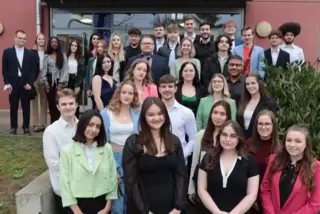 Nach einer Oberstufe in Pandemie-Zeiten haben 37 junge Leute ihre Abiturprüfungen bestanden.