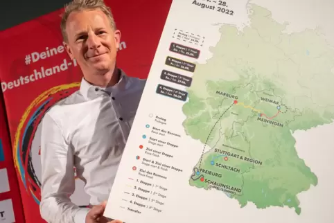 Ex-Profi Fabian Wegmann präsentierte gestern in Frankfurt den Streckenverlauf der Deutschlandtour vom 24. bis 28. August.
