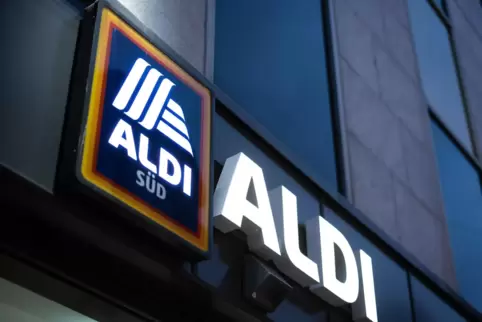 Nicht nur Aldi Nord will seine Preise erhöhen, auch Aldi Süd hat eine entsprechende Reaktion auf gestiegene Kosten angekündigt. 