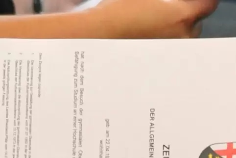 Die Leistungen sind erbracht. Nun wurden die Abiturzeugnisse überreicht