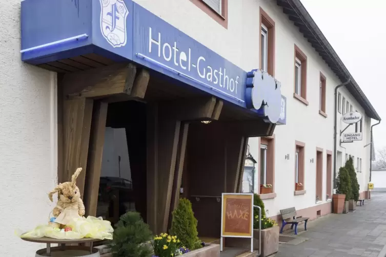 Eine bekannte, alteingesessene Adresse in Dansenberg ist das Gasthaus und Hotel Fröhlich. 