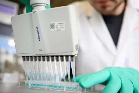 In den Tarifverhandlungen für rund 580.000 Beschäftigte in der deutschen Chemie- und Pharmaindustrie gibt es zunächst nur einen 