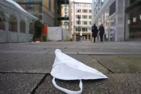 Die Maske: erst begehrt, jetzt Ladenhüter.
