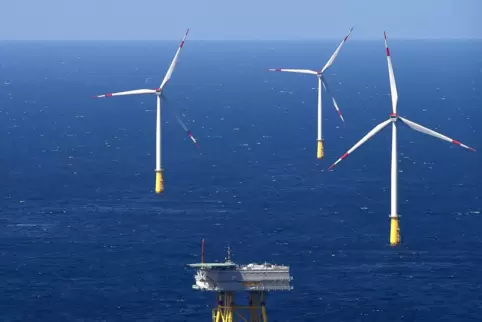 Bei Offshore-Windkraftanlagen soll die installierte Leistung von zuletzt acht Gigawatt bis 2030 auf 30 Gigawatt steigen.
