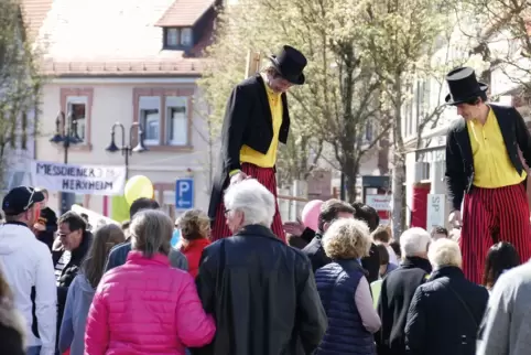 Wie hier bei der Aktion „Spaß uff de Gass“ soll die Herxheimer Hauptstraße zur Flaniermeile werden. 