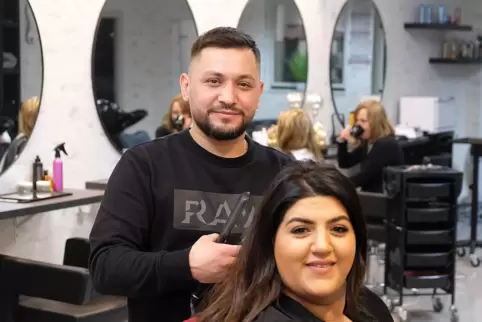 Die beiden Betreiber Khaldoun Al Bukhahrli und Gülcan Tulan.