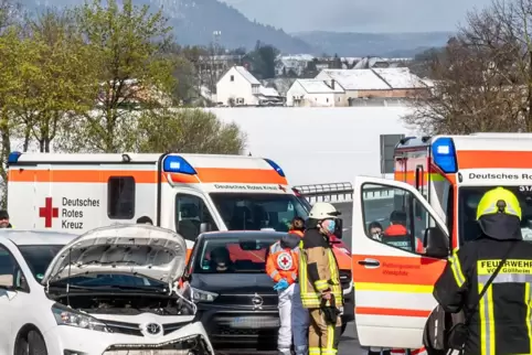  Der Unfall auf der B47 in Richtung Kerzenheim.