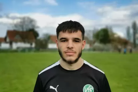 Arigon Zejnullahi vom VfR Friesenheim.